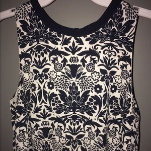 XS Black and White Detailed Loft Dress